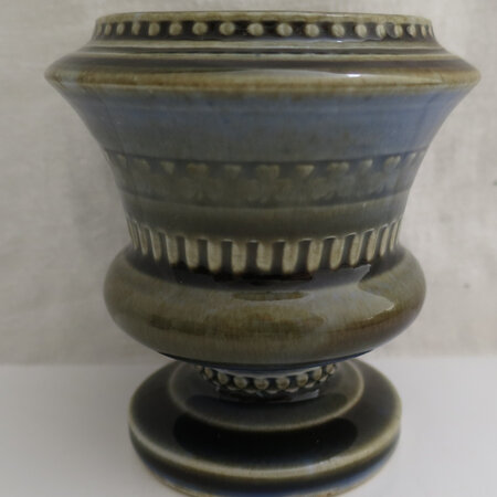 Large urn