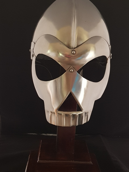 LARP 11 -  Skull Helmet