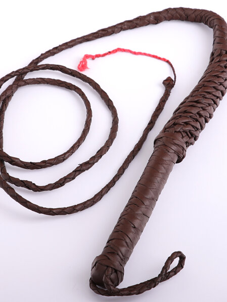 LARP 7 - 240 cm Leather Bull Whip (costume use only)