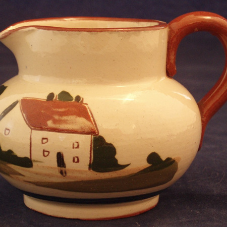 Little cream jug "early sow early mow" motto