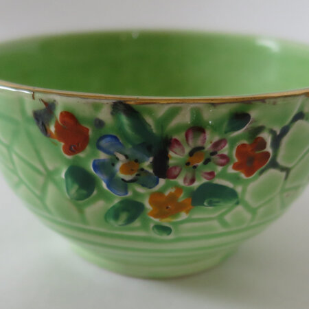 Little textured green bowl