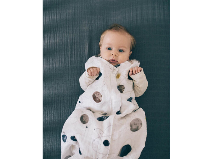 Little Unicorn - Cotton Muslin Sleeping Bag Plantetary med 06-12 months  baby