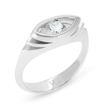 Marquise Shaped Brilliant Diamond Ring