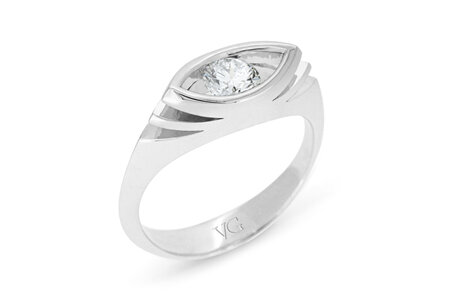 Marquise Shaped Brilliant Diamond Ring