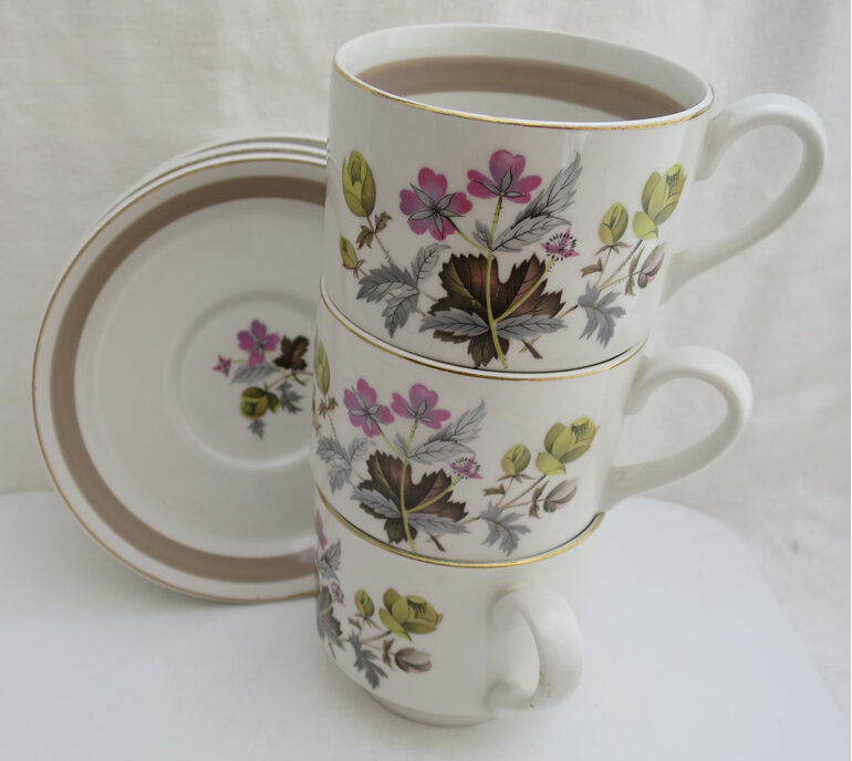 Midwinter cups and saucers