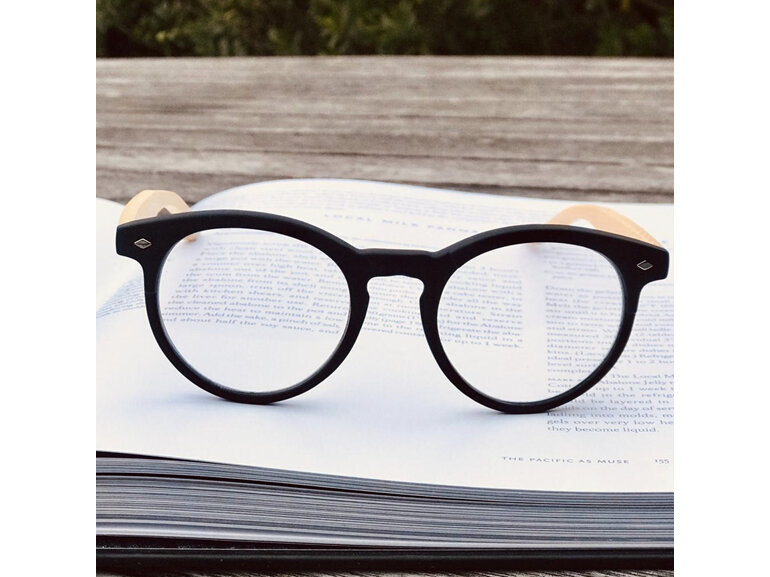 Moana Rd Reading Glasses +1.50 Round Black Frame