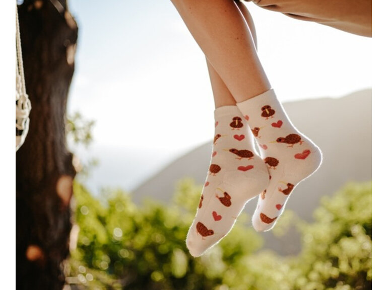 Moana Road Kiwi Hearts Socks Adults