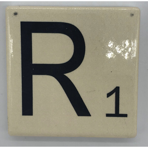 Moana Road Scrabble Magnet R