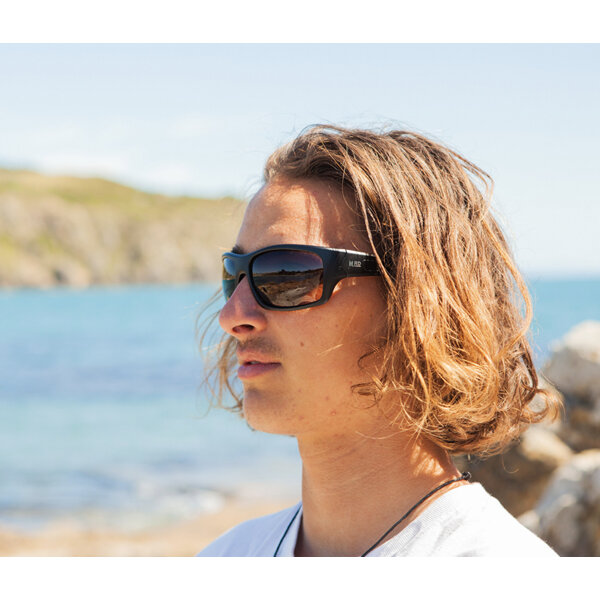Moana Road Sunglasses + Free Case ! , Tradies Brown Lens 611
