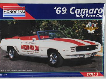 Monogram 1/25 69 Camaro Indy Pace Car