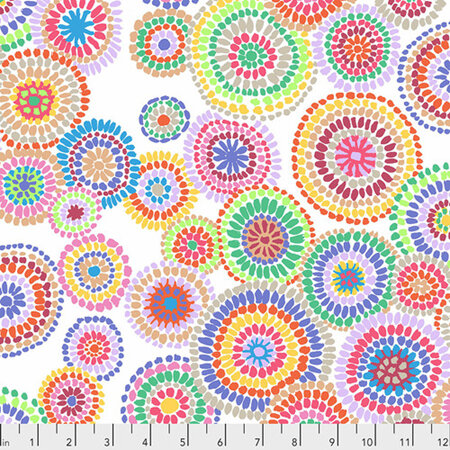 Mosaic Circles White PWGP176115