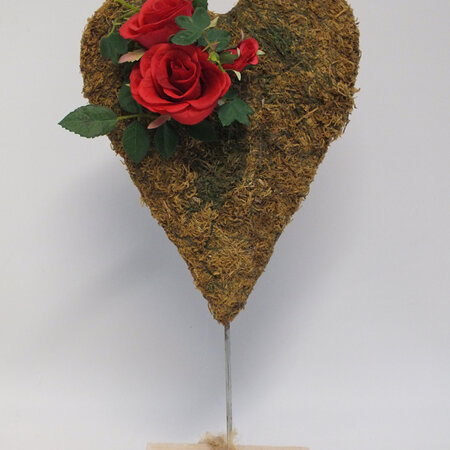 Moss heart on Stand 2184