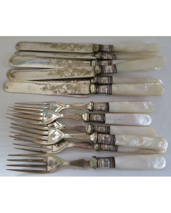 Mother of Pearl fish set