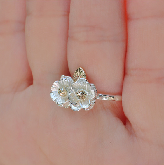 mt cook lily ring sterling silver flowers solid gold leaf ring lily griffin nz