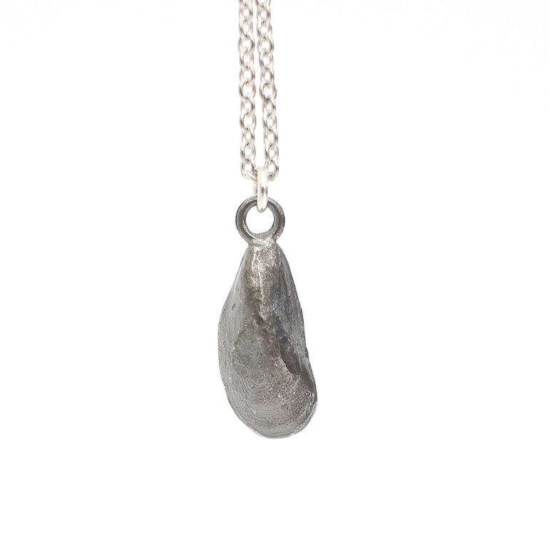 mussel shell oxidised sterling silver blue green pink necklace beach ocean