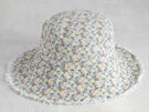Natural Life Bucket Hat Cream Floral