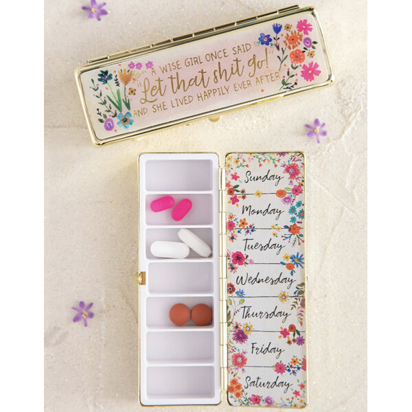Natural Life Daily Pill Box - A Wise Girl