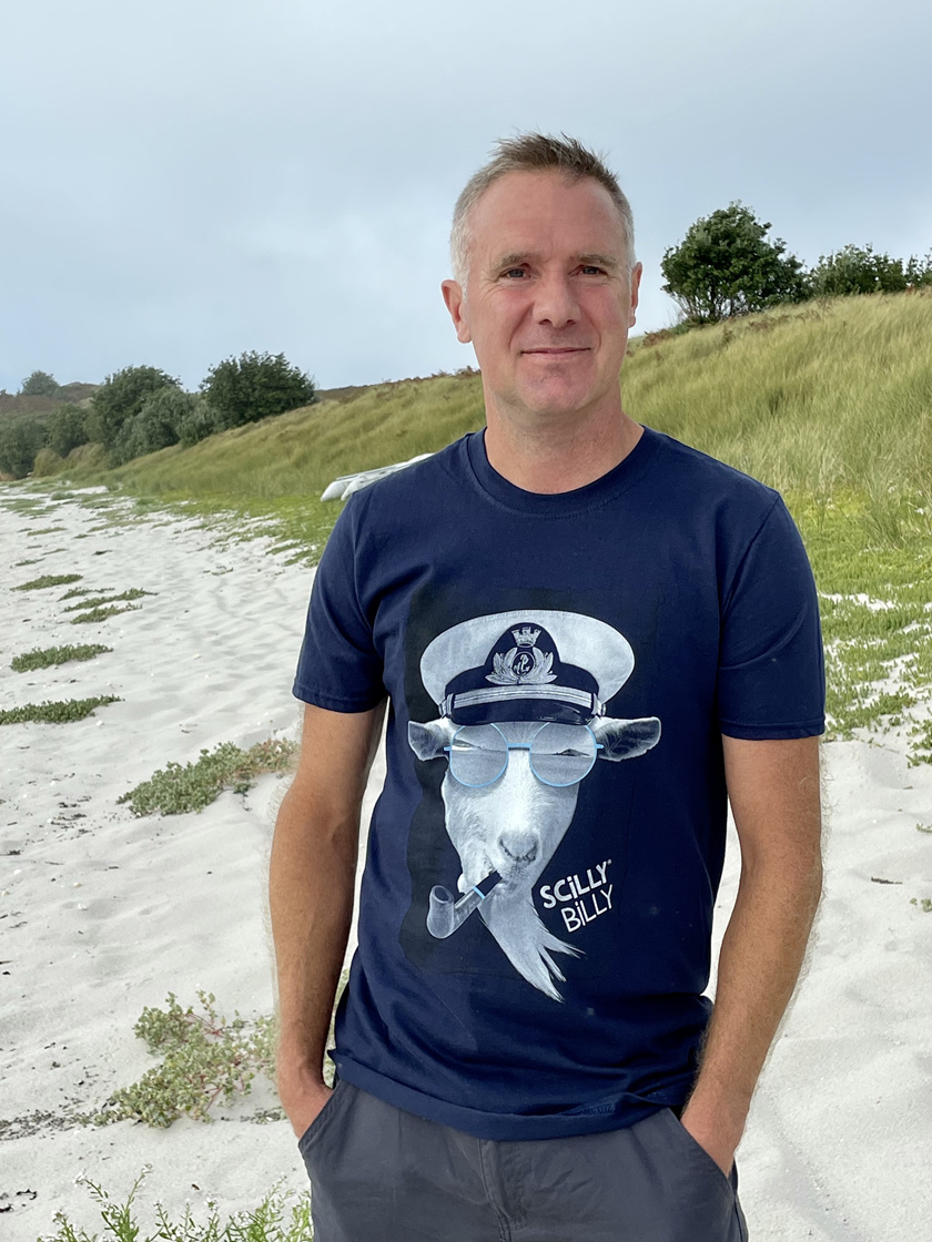 Classic Scilly Billy tee in Navy - the original! 