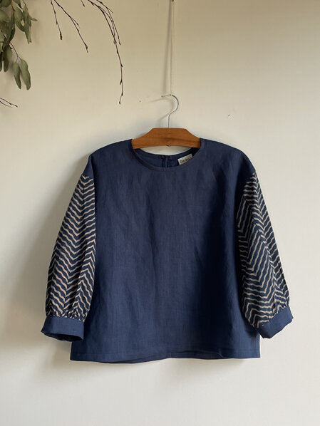 Navy folklore top