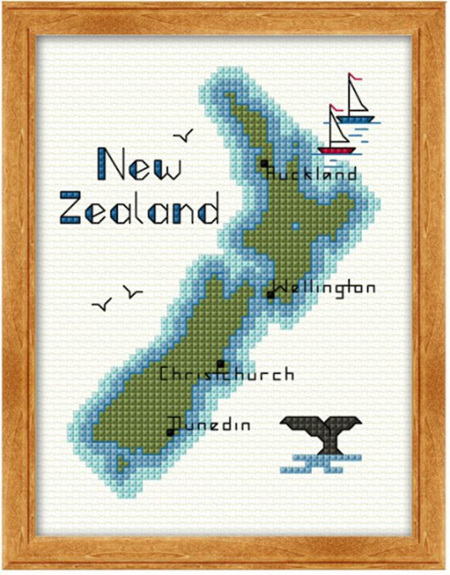 New Zealand Map by Lyn Mannings
