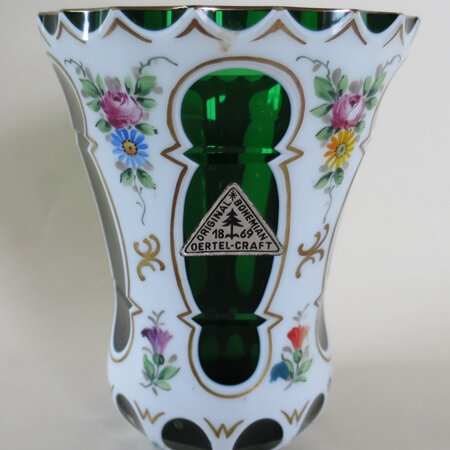 Oertel craft vase