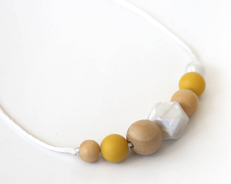 oneil teething necklace