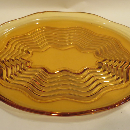 Oval glass plate