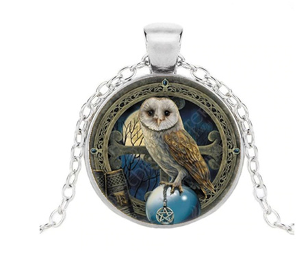 Owl Glass Pendant Necklace (Silver)