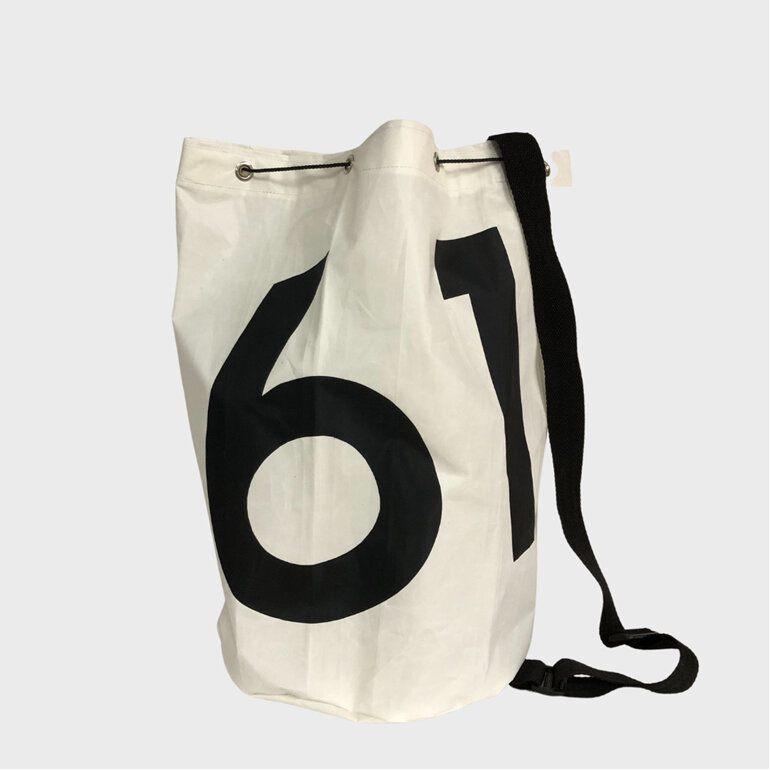 Personalise your sail duffle bag with numbers or initials for a great gift.