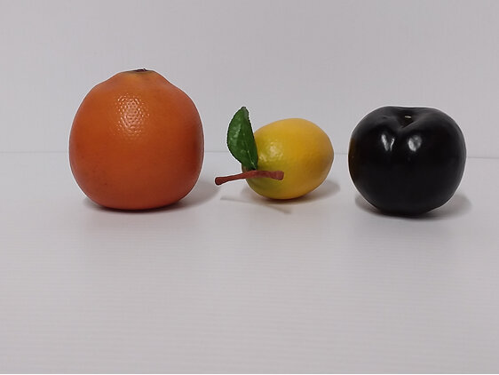 #picks#fruit#Orange#Lemon#plum#full size