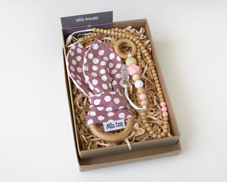 Pink Polka Dots Medium Gift Box