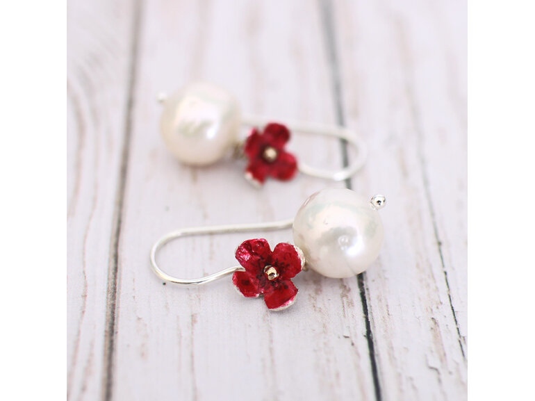 poppy crimson red putiputi flowers pearls earrings lily griffin nz jeweller