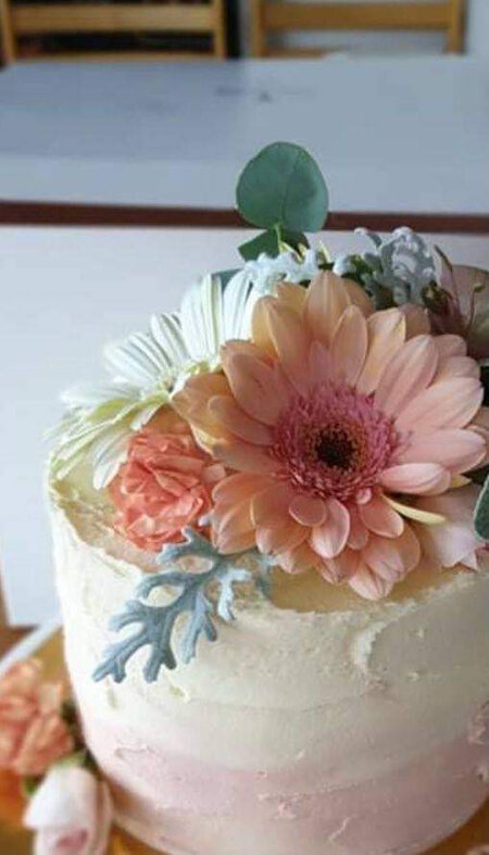 Pretty floral cakes