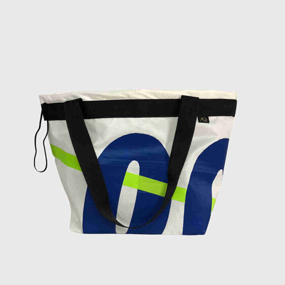Prevent old sails going to landfill and purchase a NZ made shopping bag.