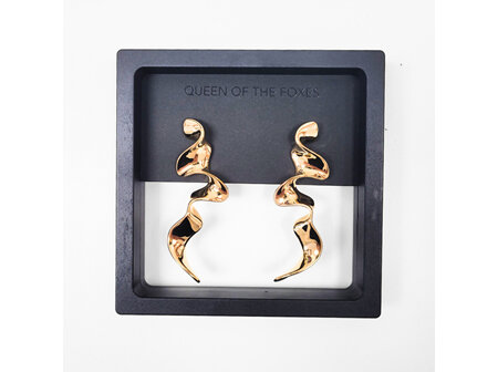 Queen of the Foxes - Ribbon Gold Earrings