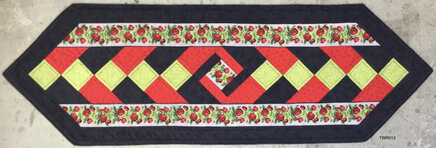 Quilted Table Runner - Rose French Braid