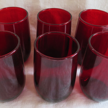 Red glass tumblers