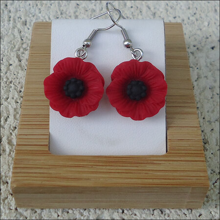Resin Flower Earrings - Poppy