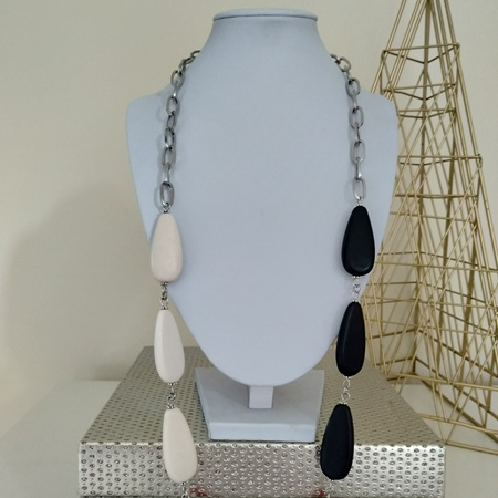 Resin Teardrop 3 Toned Necklace - Red, Black & White
