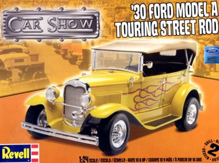 Revell 1/24 30 Ford Model A Touring Street Rod (RMX4242)