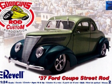 Revell 1/24 37 Ford Coupe Street Rod (RMX2071)