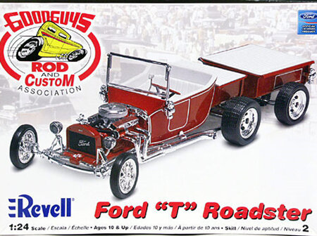 Revell 1/24 Ford T Roadster w/Trailer (RMX2022)