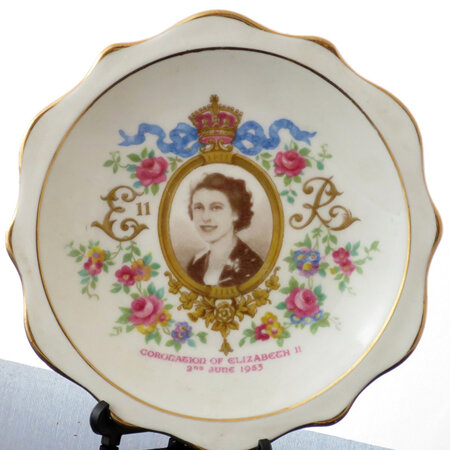 Royal Albert pin dish