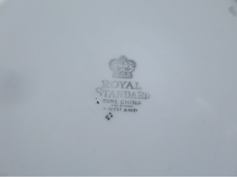 Royal Standard plate
