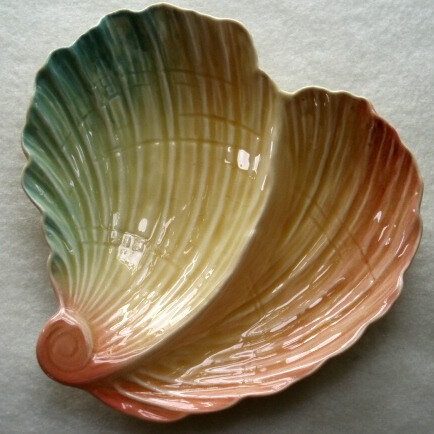 Royal Winton - shell shaped pastels dish