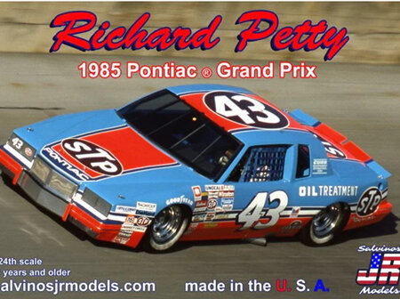 Salvinos JR Models 1/24 Richard Petty 1985 Pontiac Grand Prix (RPGP1985D)