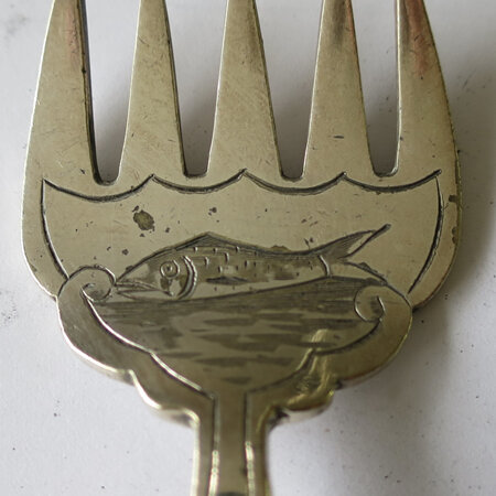 Sardine fork