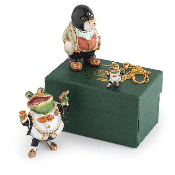 Secrets from Hidden Treasures Cloisonne Collectible Wind in the Willows Toad