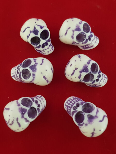 Set of 6 Resin Skulls for Knuckle Bones