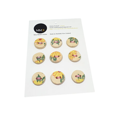 Set of Nine Buttons - 1.5cm Circle Flower Transfer